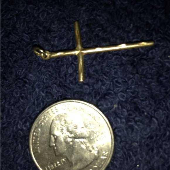 14Kt gold Simple Cross - Picture 2 of 5